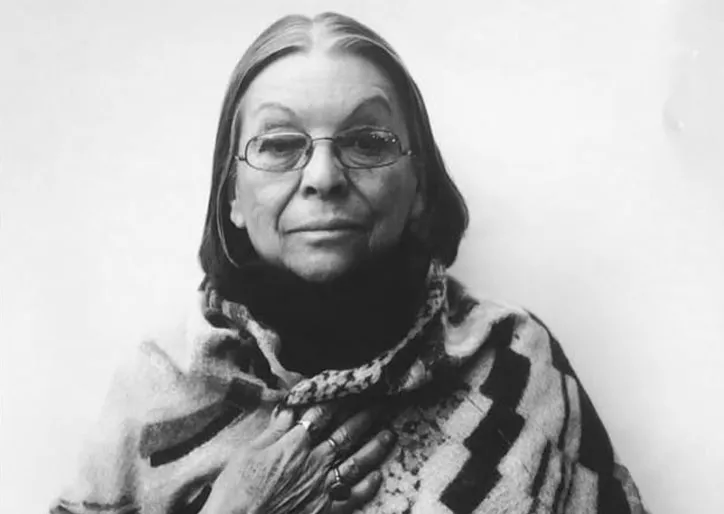 Portrait de Nil Yalter