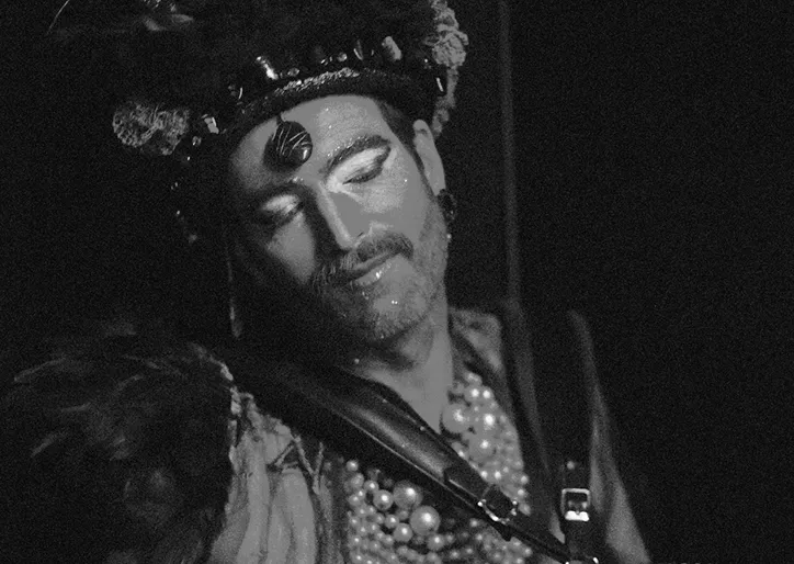 Portrait de L'Oiseau Joli