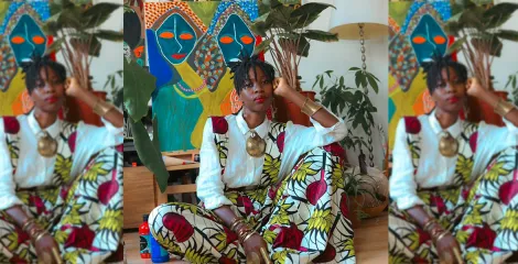Nadège Nga Ngono dans son atelier