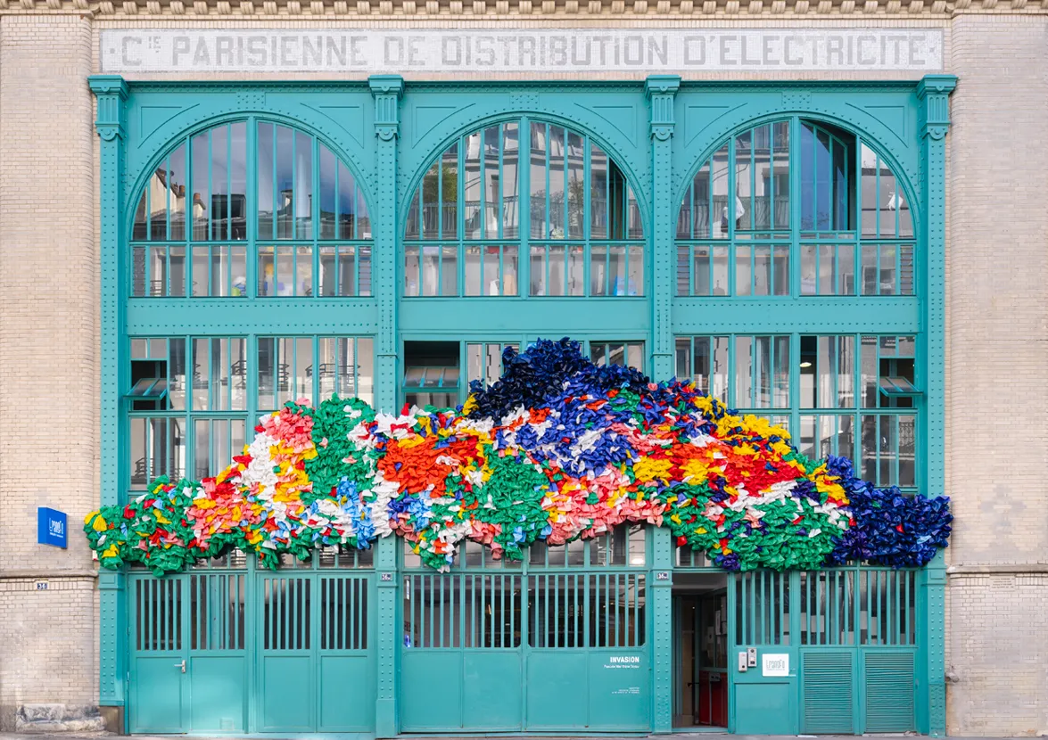 Invasion de Pascale Marthine Tayou