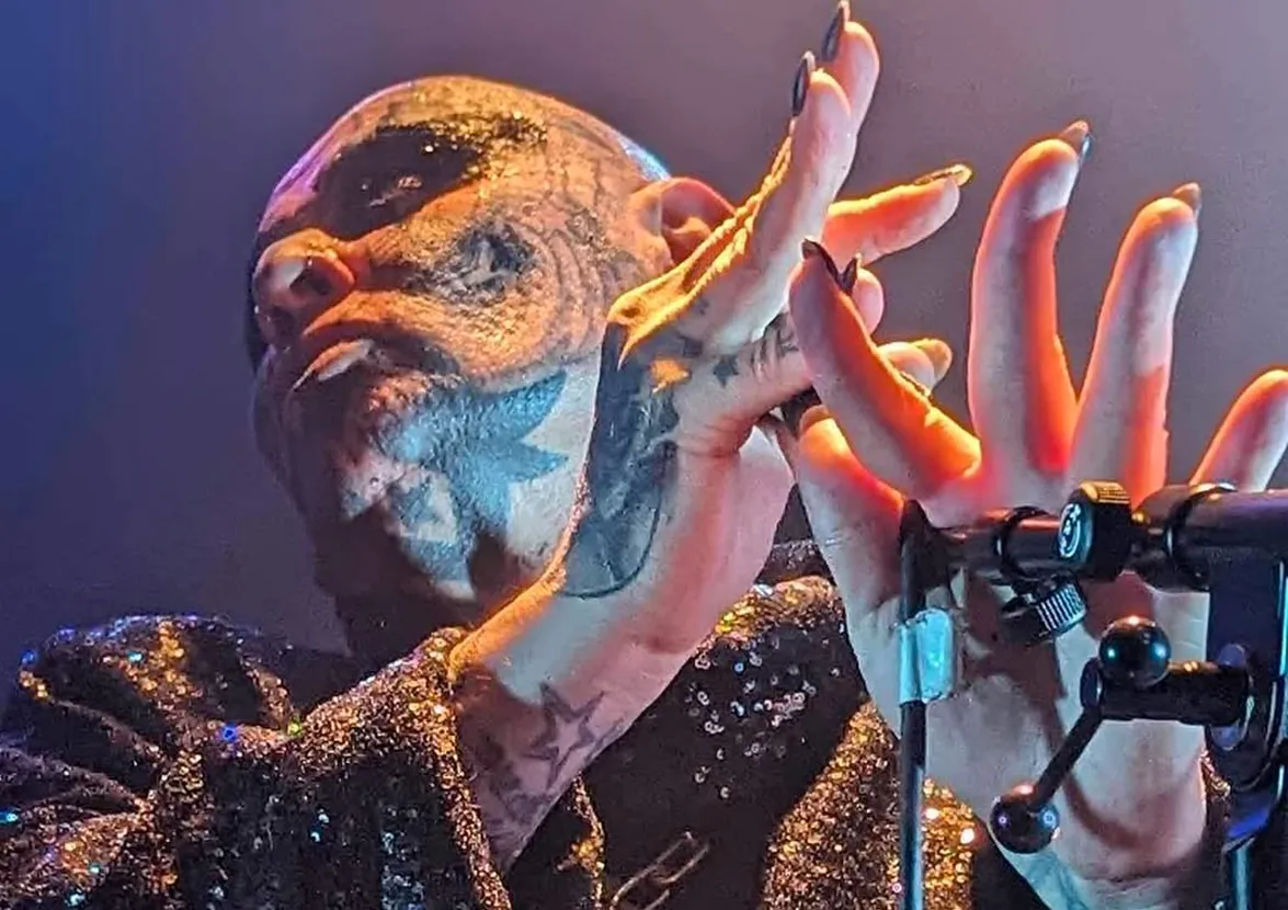 Jean-Luc Verna en concert à Petit Bain le 16 avril 2024