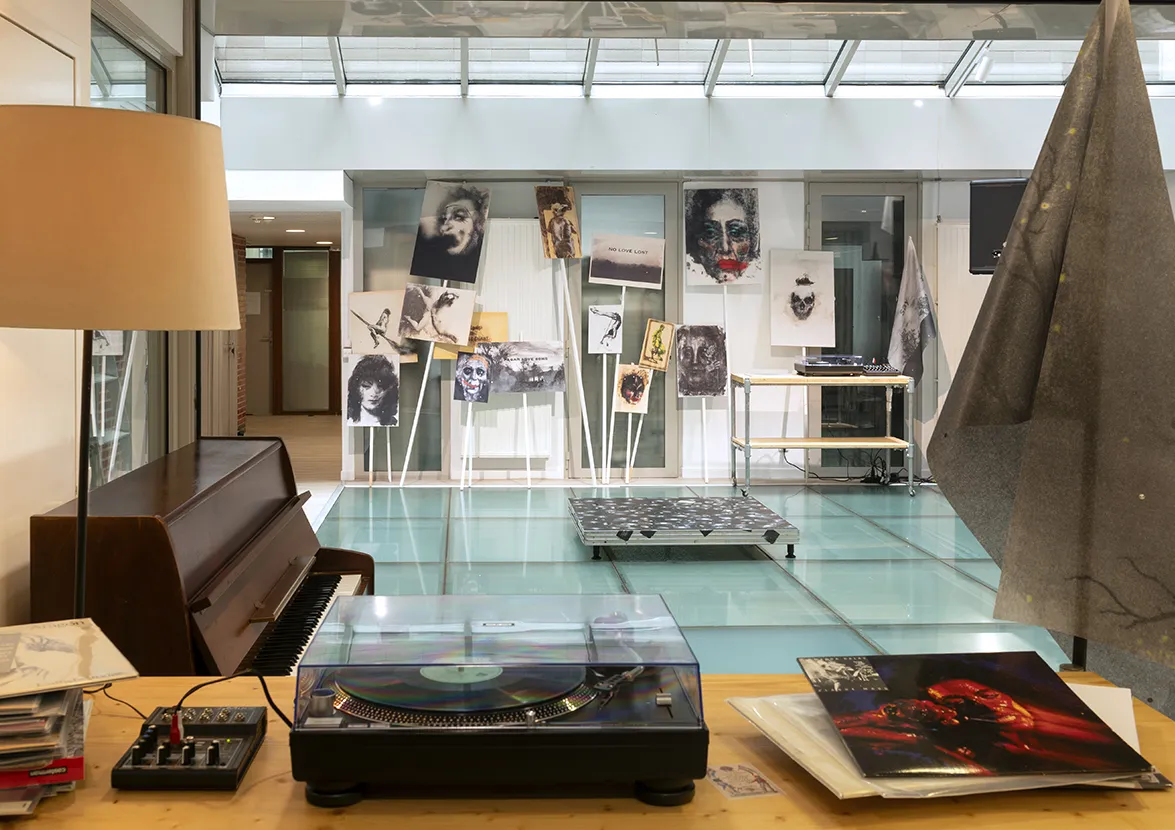 Vue de l'exposition "Liberté Égalité Fraternité ou Le Chant