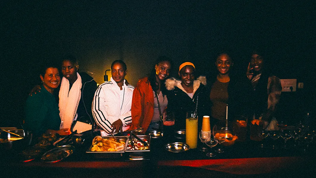 Curieux Transfo existe en noir·es © Romain Guédé