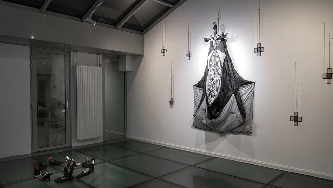 Affaires personnelles : Annette Messager, Nicolas Krief et Isabelle Rey-Lefebvre