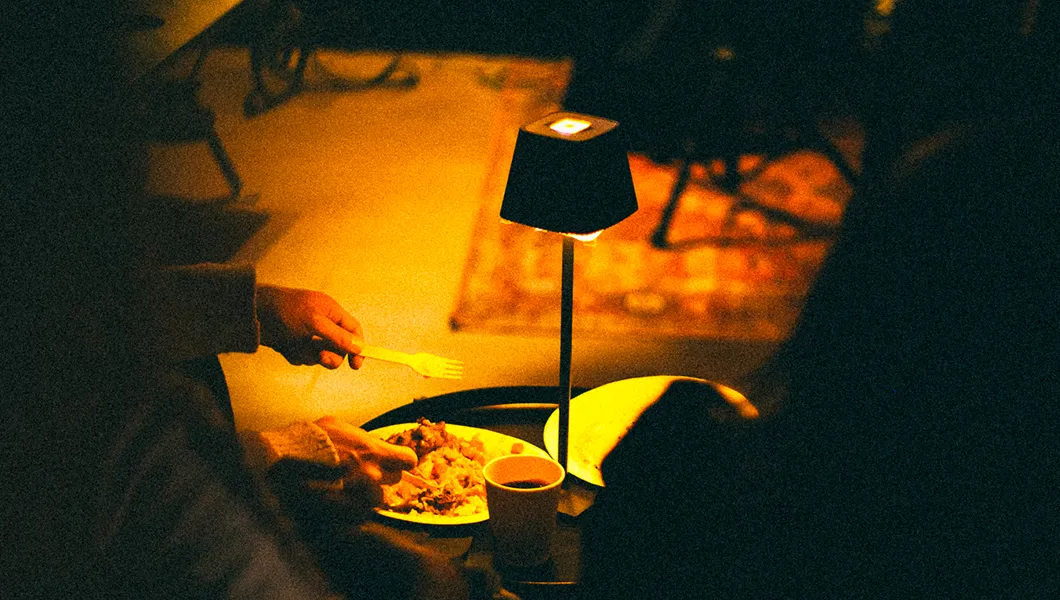 Curieux transfo veut tout reconstruire © Romain Guédé