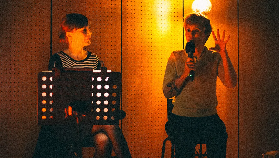 Curieux Transfo tombe en amours