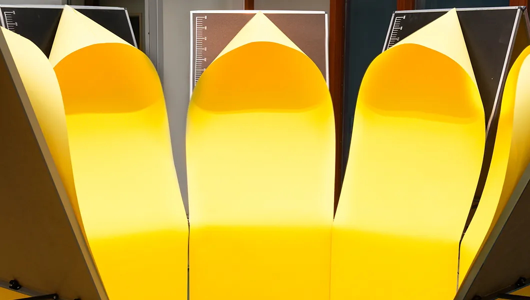 matali crasset, Le Cratère, le nombril et la communauté