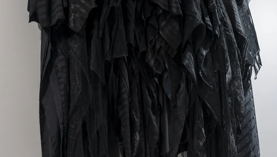 Joël Andrianomearisoa, Le Terrain de tous les possibles, 2019 (détail) © Marc Domage