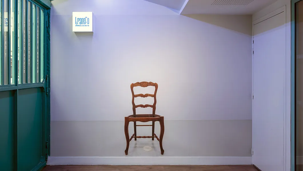 …Et le temps passe, Esther Ferrer, vue d'exposition © Hafid Lhachmi