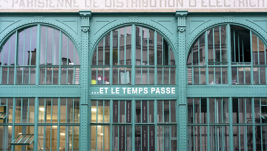 …Et le temps passe, Esther Ferrer, vue d'exposition © Marc Domage