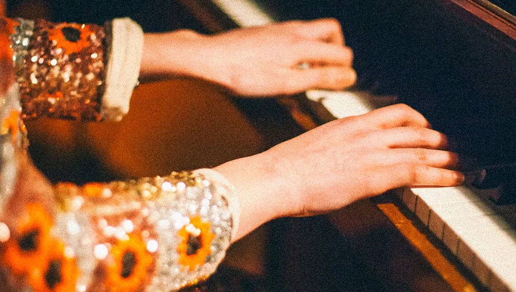 Curieux transfo décode vos fringues