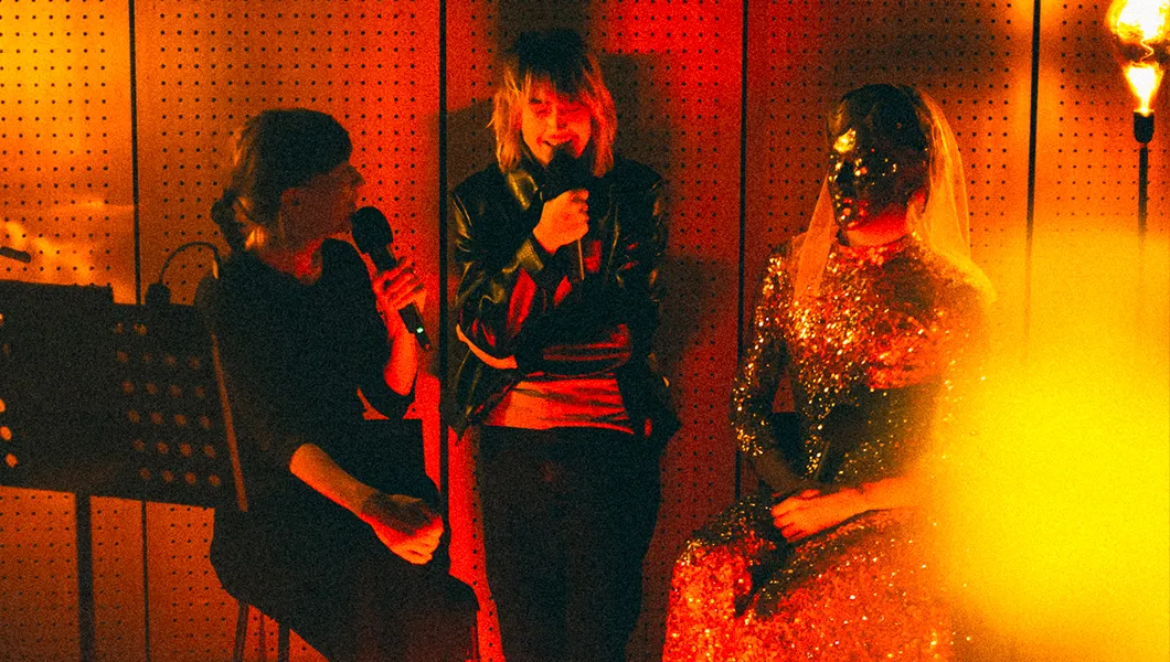 Curieux Transfo traverse les galaxies avec SMITH et Jean-Biche © Romain Guédé