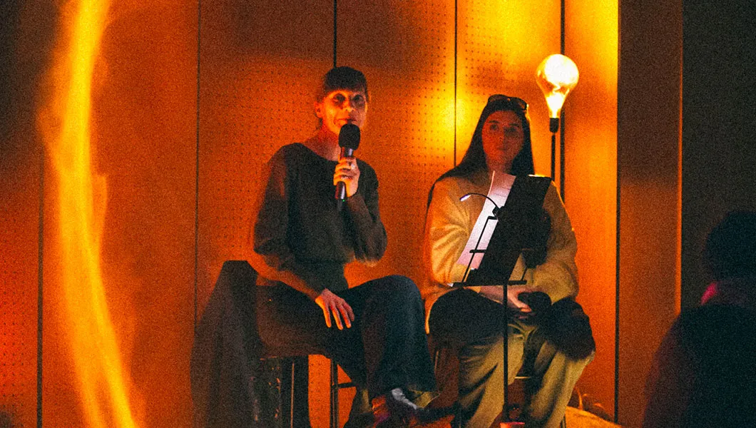 Curieux Transfo appelle les magiciennes