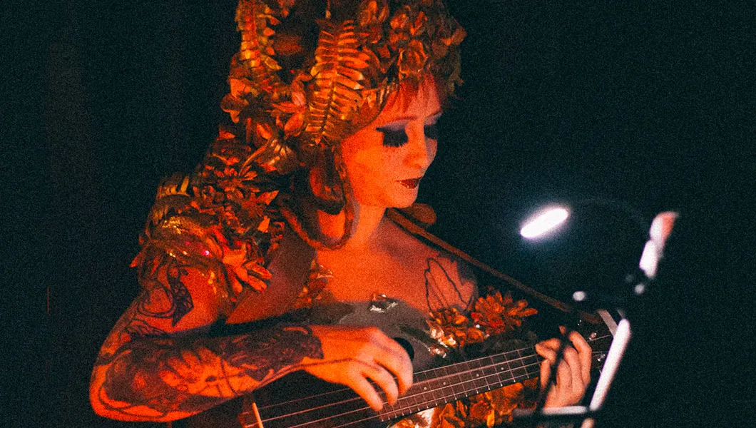 Curieux Transfo appelle les magiciennes