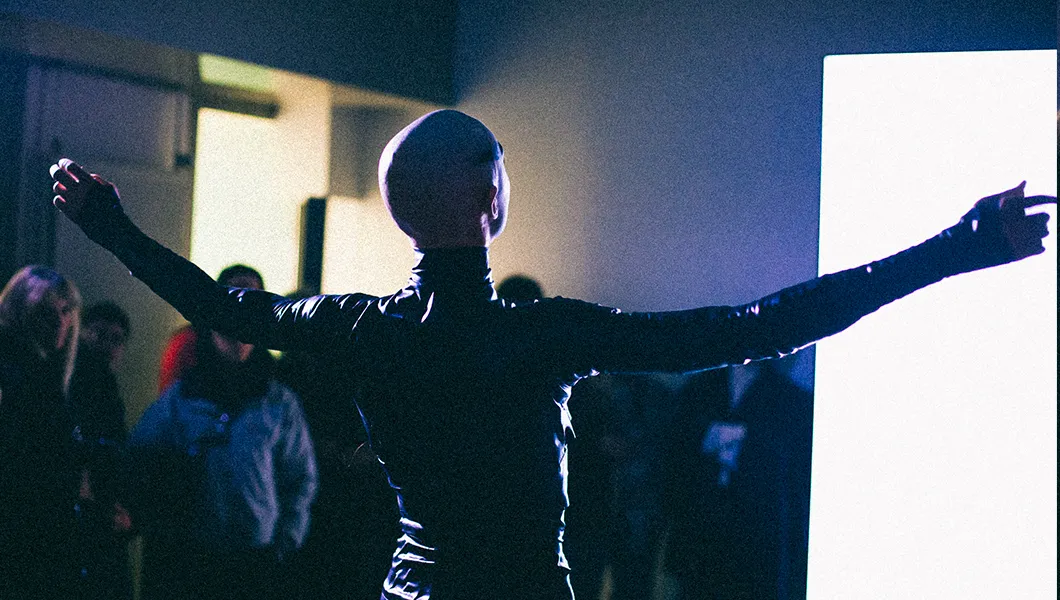 Jenna Marvin, STOP, DON'T RUN, 2026 © Romain Guédé