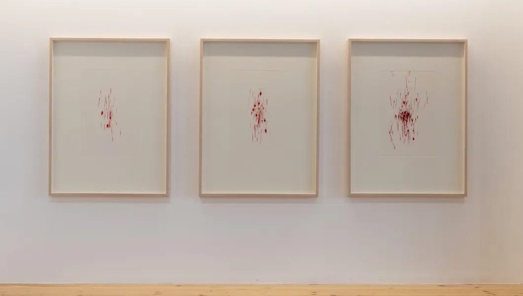 Rachel Labastie, Série de coups, séquences 1, 2, 3, © Marc Domage 2025