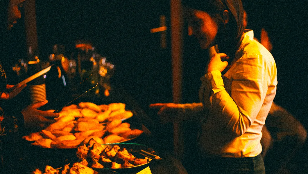 Curieux Transfo restitue les œuvres avec Bénédicte Savoy et Heva Tiana © Romain Guédé